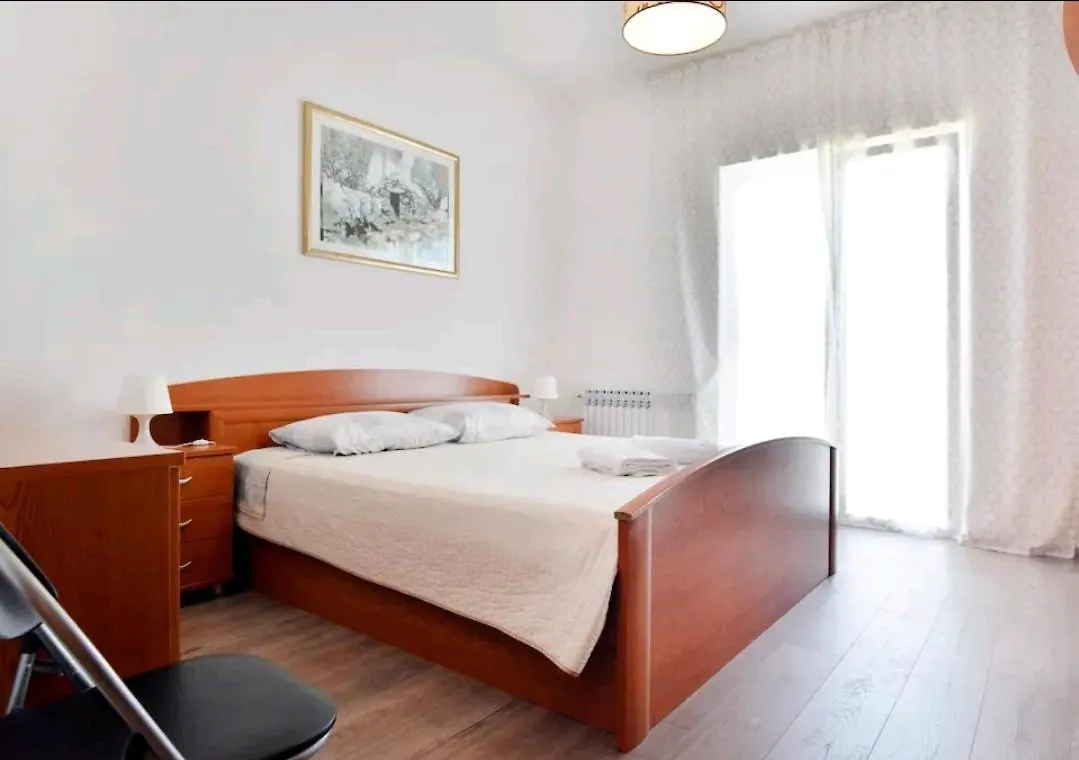 Bura Premantura, Apartmani Flegar Apartment Premantura