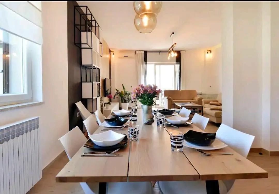 Bura Premantura, Apartmani Flegar